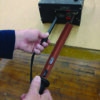 4E2-1-Third-Rail-Voltage-Tester-In-Use