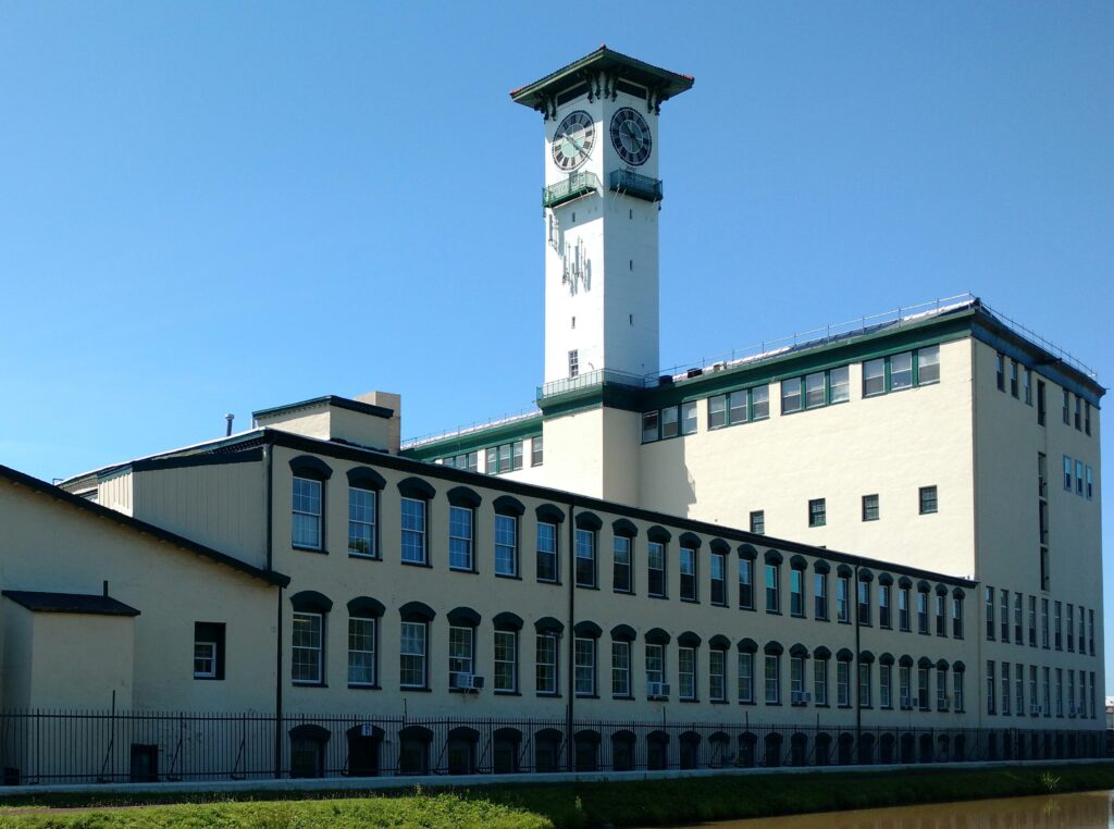 Grundy Building